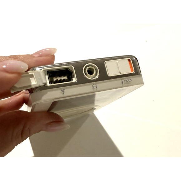 Apple iPod 2nd Gen 10GB A1019 Vintage Bundle Remote FireWire Tested - Picture 7 of 13